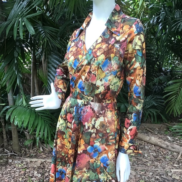 Vintage 70s wrap around Dress - Picture 7 of 8